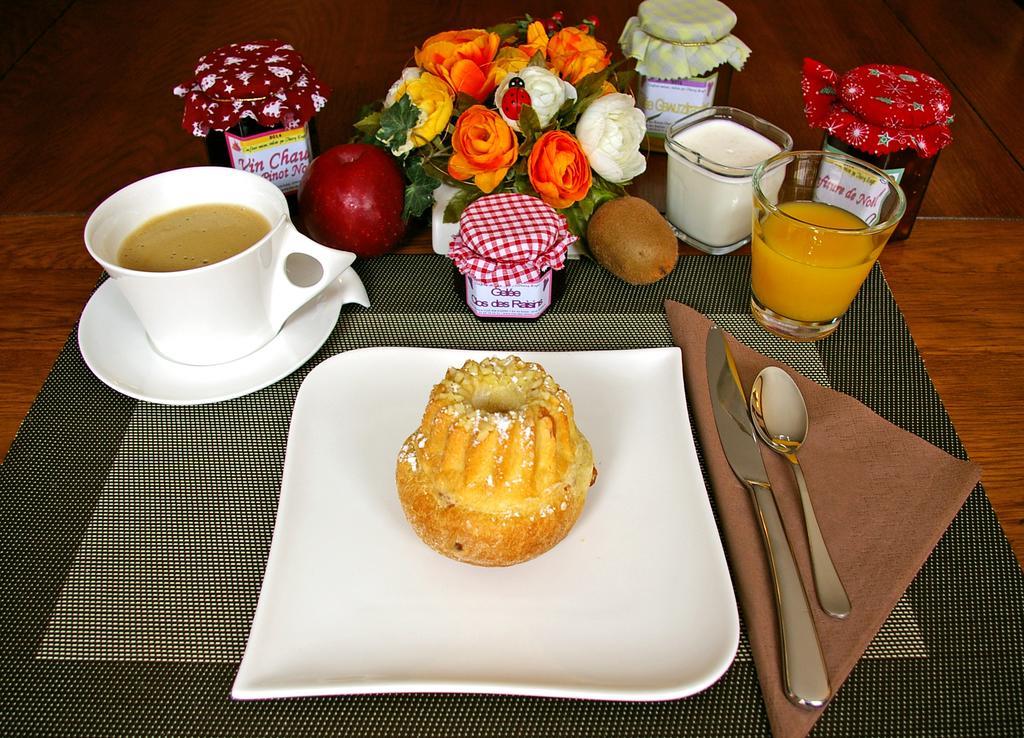 โคล่ เด แรแซ็ง Bed & Breakfast เบบลองไฮม์ ภายนอก รูปภาพ