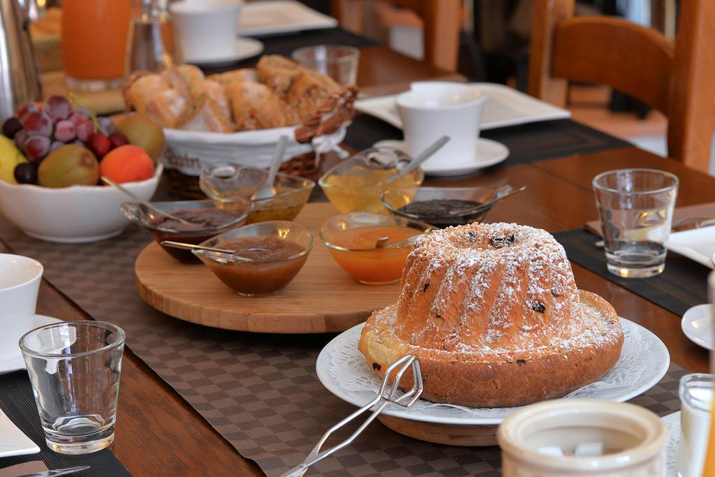 โคล่ เด แรแซ็ง Bed & Breakfast เบบลองไฮม์ ภายนอก รูปภาพ